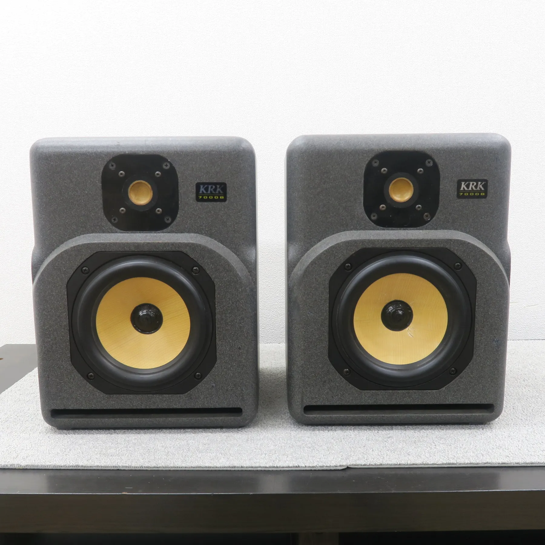 Cランク】KRK 7000B スピーカー ケーアールケー @60105｜中古