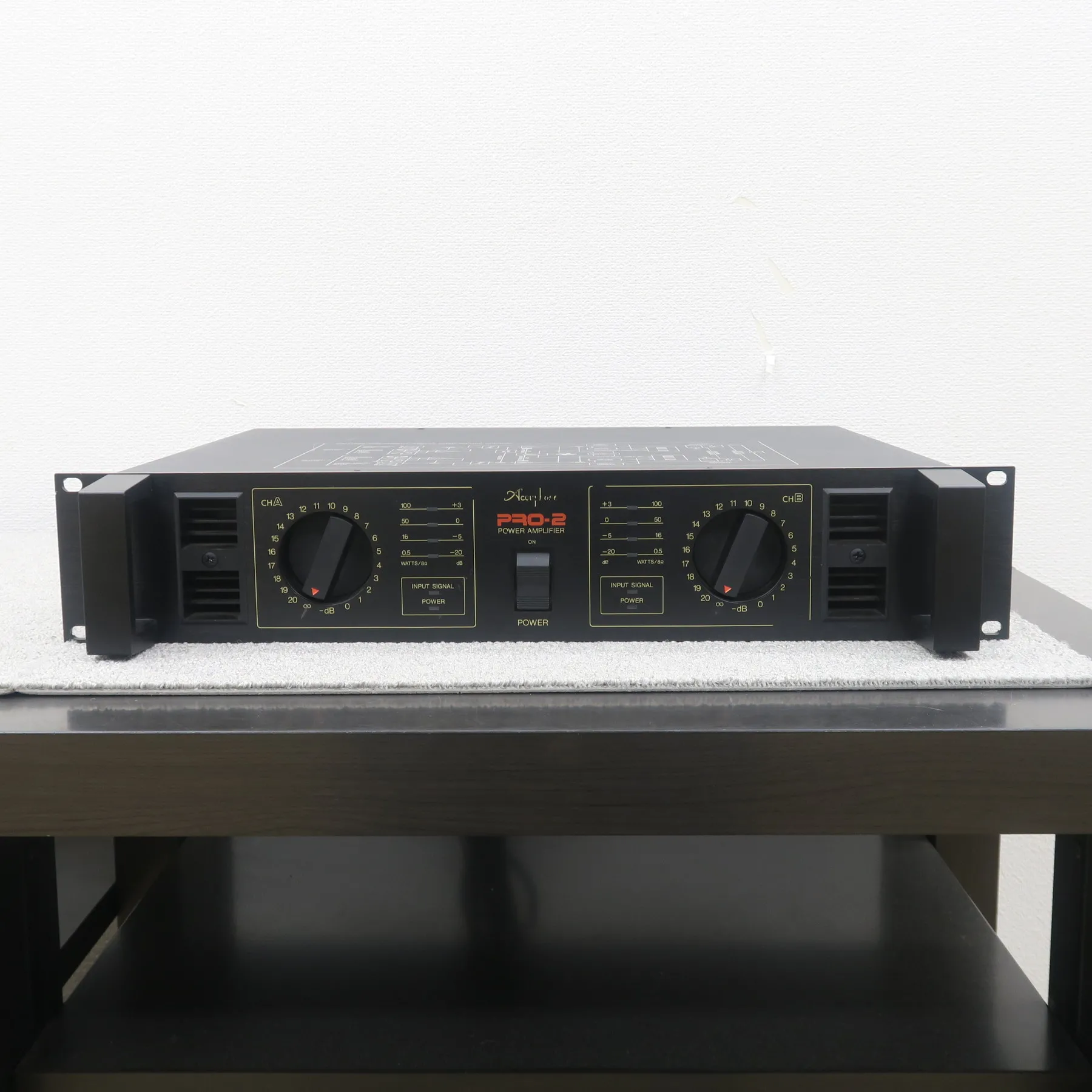Accuphase PRO-2 パワーアンプ アキュフェーズ