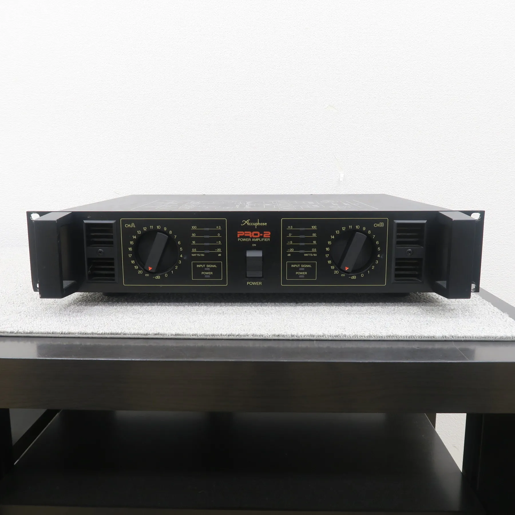 Accuphase PRO-2 パワーアンプ アキュフェーズ