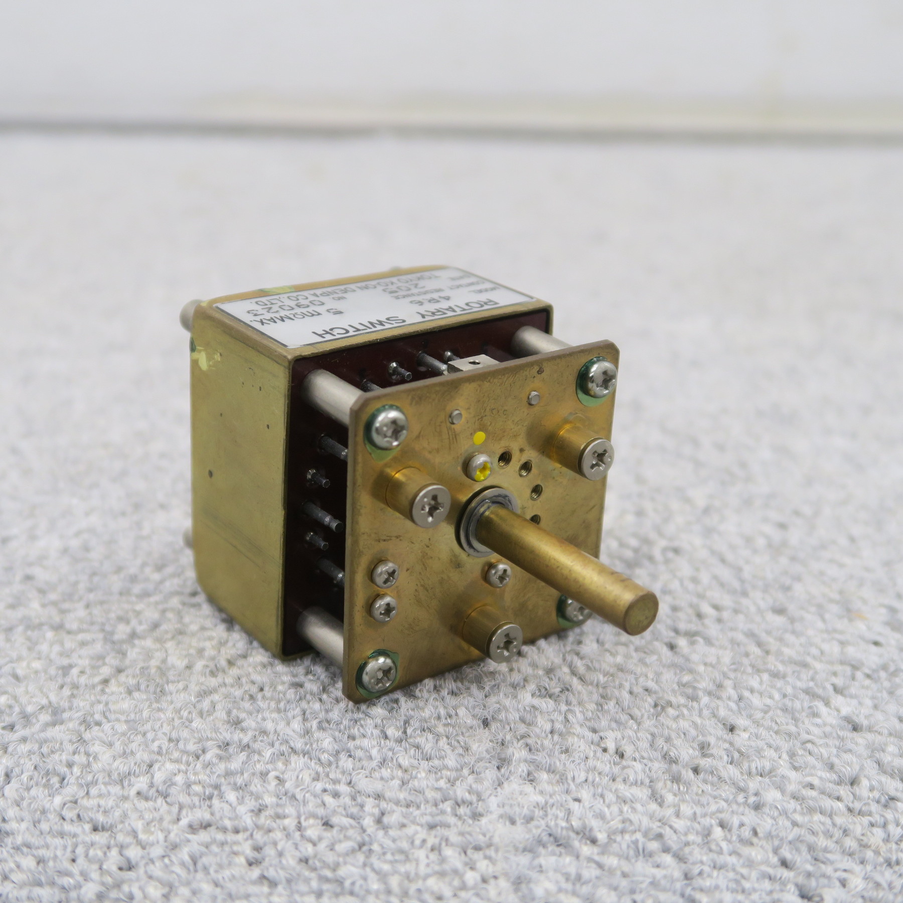 現状】東京光音電波 4R6 ロータリースイッチ @60576｜中古オーディオ