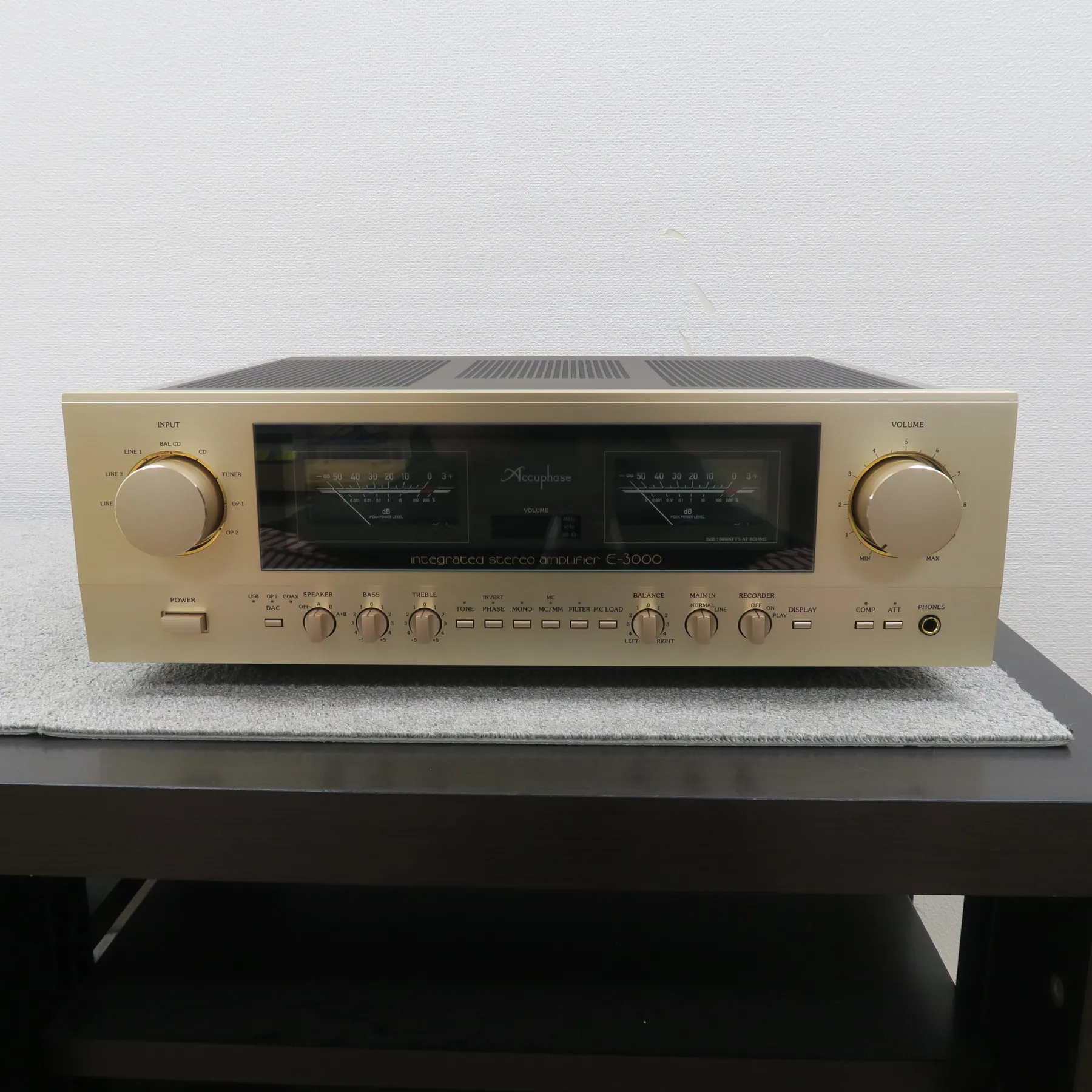 Accuphase E-3000 プリメインアンプ アキュフェーズ