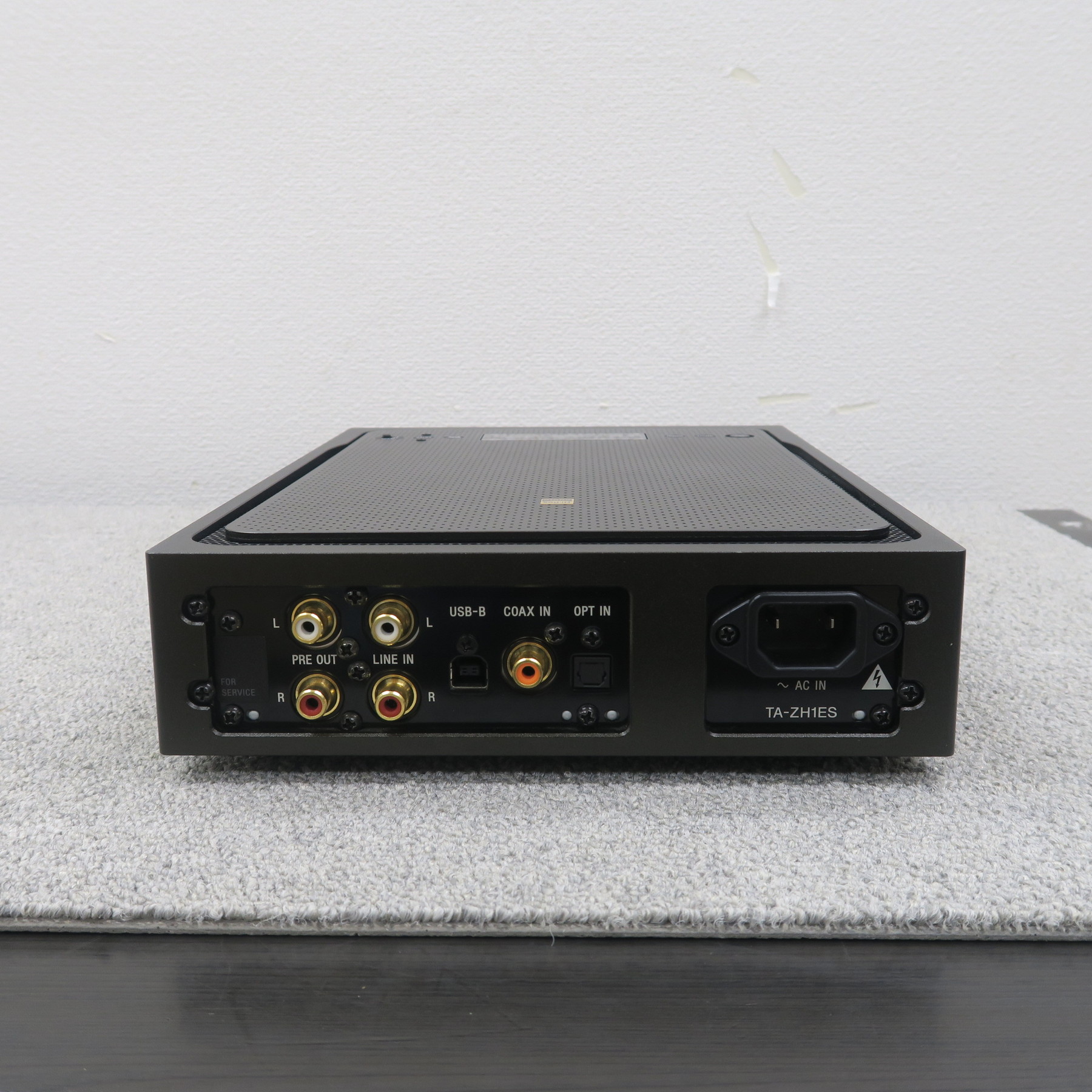 Aランク】SONY TA-ZH1ES ヘッドフォンアンプ ソニー @60801｜中古