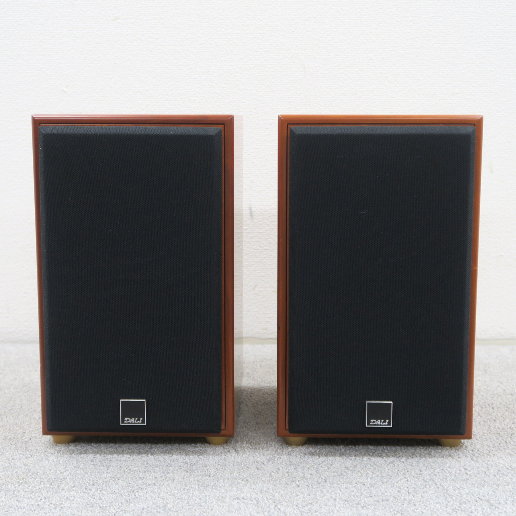 Bランク】DALI Royal Menuet II スピーカー ダリ @60804｜中古