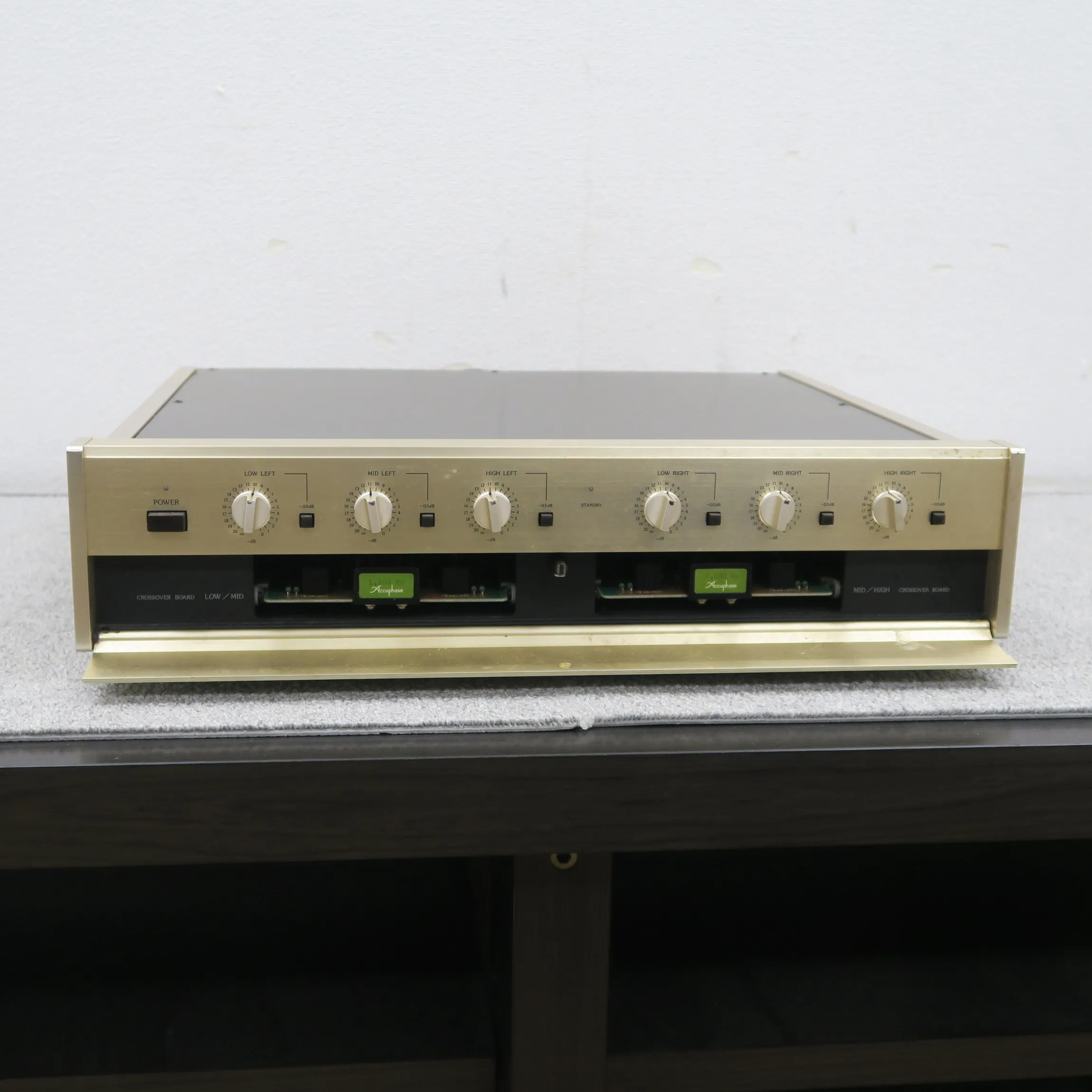 ジャンク】Accuphase F-15L 周波数ボード付 チャンネルデバイダー