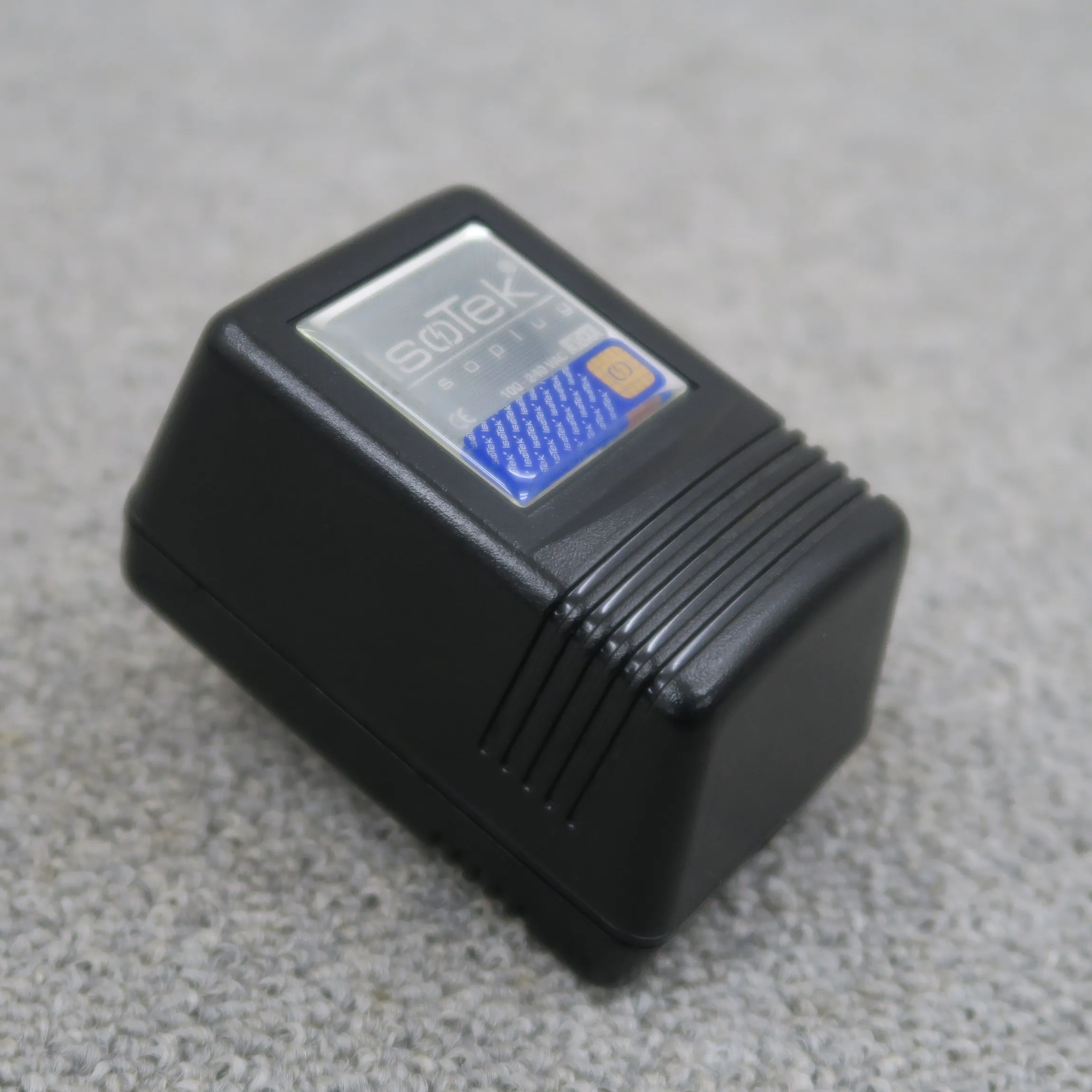 IsoTek EVO3 ISOPLUG 電源ノイズフィルター アイソテック